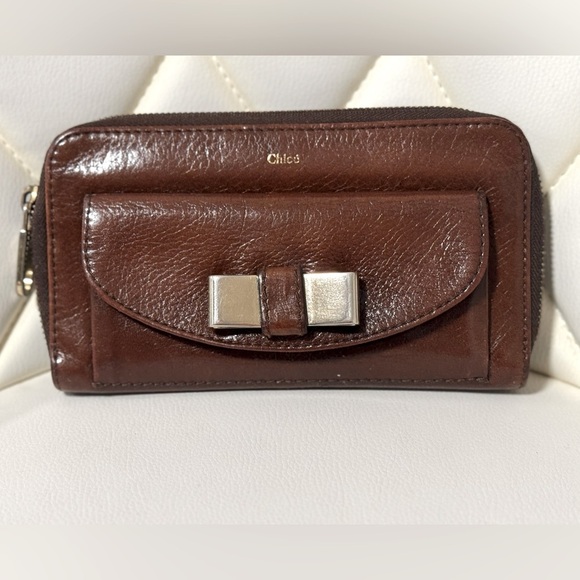 CHLOÉ Brown Leather Wallet - Picture 1 of 7